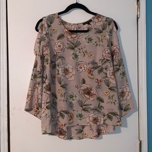 Signature Studio Long Sleeve Floral Blouse